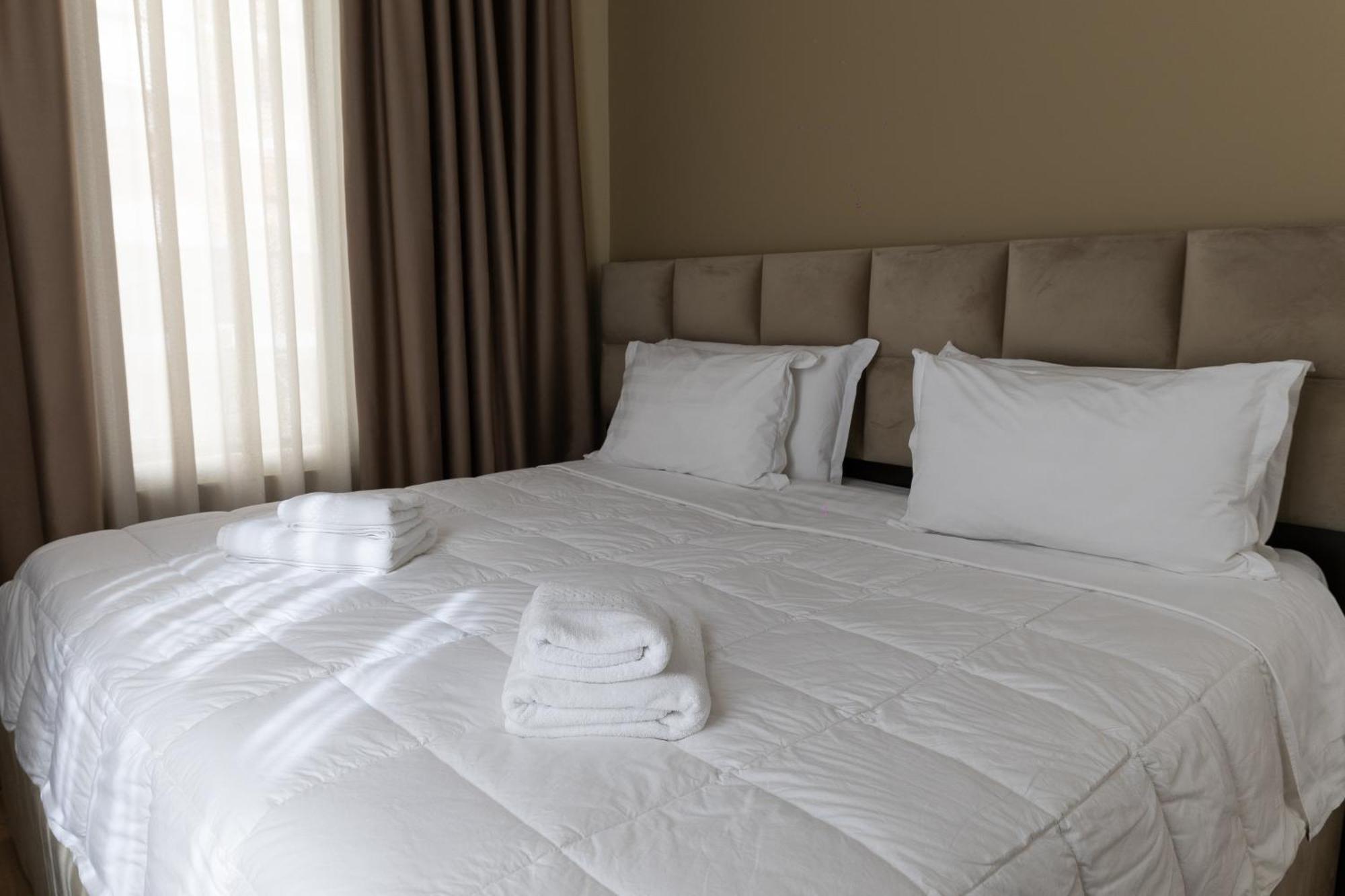 4R Colombo Hotel Tiranë Luaran gambar