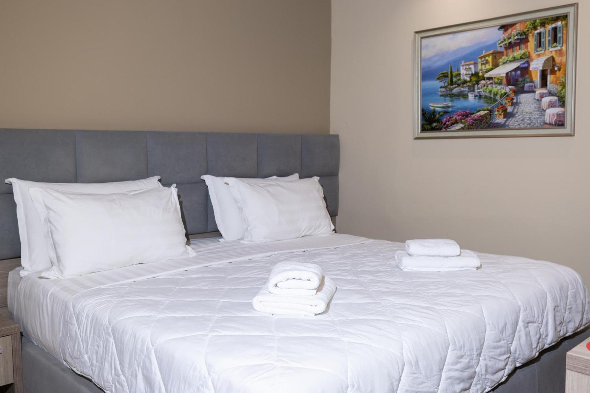 4R Colombo Hotel Tiranë Luaran gambar