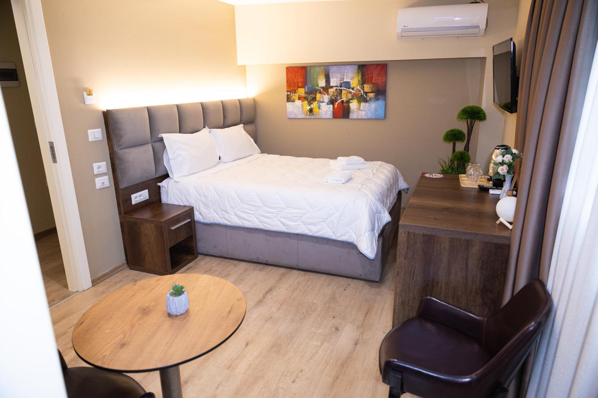 4R Colombo Hotel Tiranë Luaran gambar