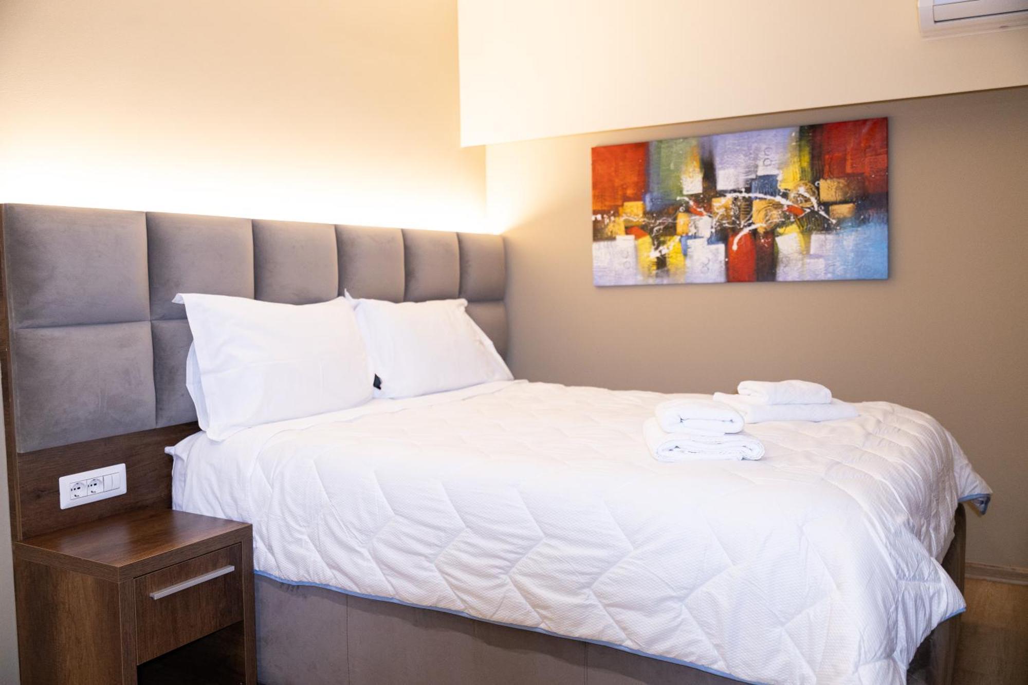 4R Colombo Hotel Tiranë Luaran gambar