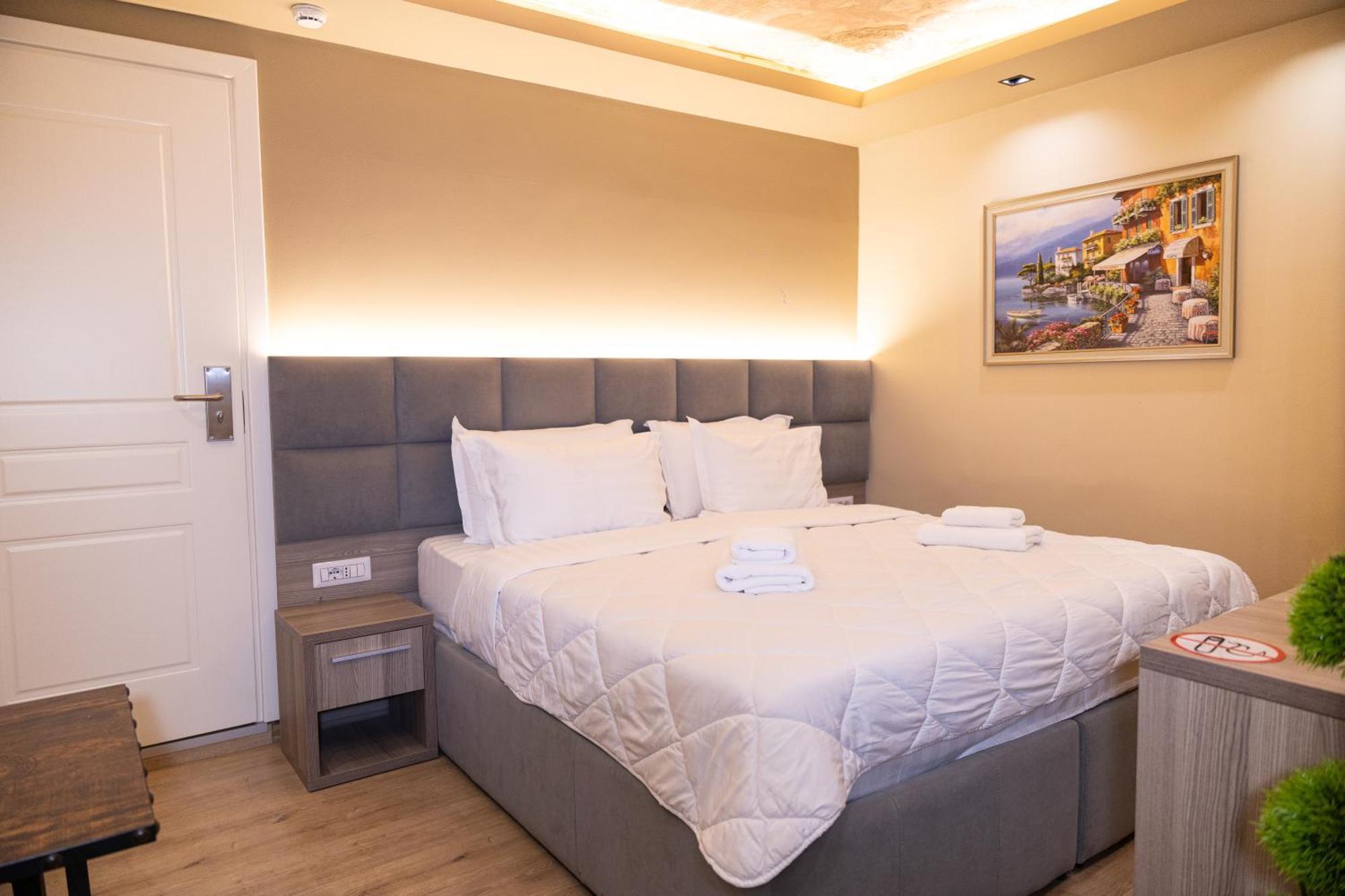 4R Colombo Hotel Tiranë Luaran gambar